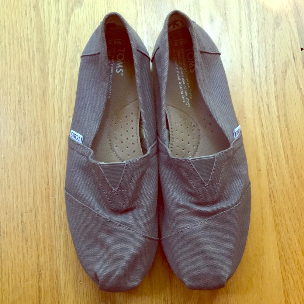 Toms shoes